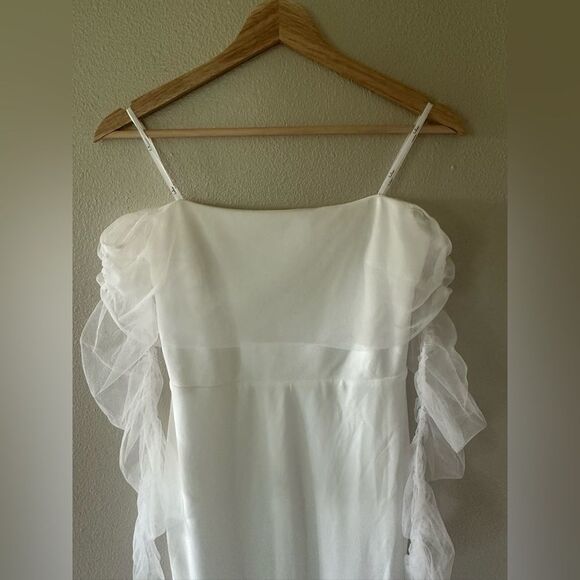 NWT Lulus Beautifully Beloved White Mesh Off-the-Shoulder Maxi Wedding Dress M - Picture 5 of 10